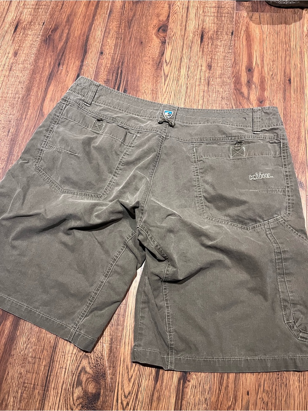 Kuhl Outdoor Canvas Cargo Utility Hiking Outdoor Green Canvas Shorts Size 36